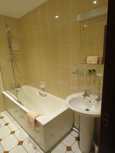 Bathroom 4, The Bay Horse Hotel and Restaurant, Cumbria