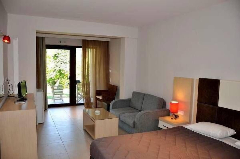 Bedroom 5, Medusa Luxury Apartments, Ionian Islands