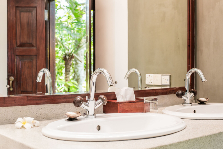 Bathroom 4, Apa Villa Thalpe, Habaraduwa