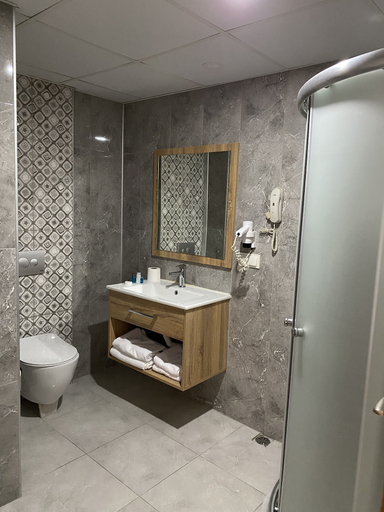 Bathroom 5, Terzioglu Hotel, Hopa