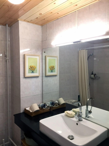 Bathroom 4, Banshan Greatwall Mountain View Resort, Beijing
