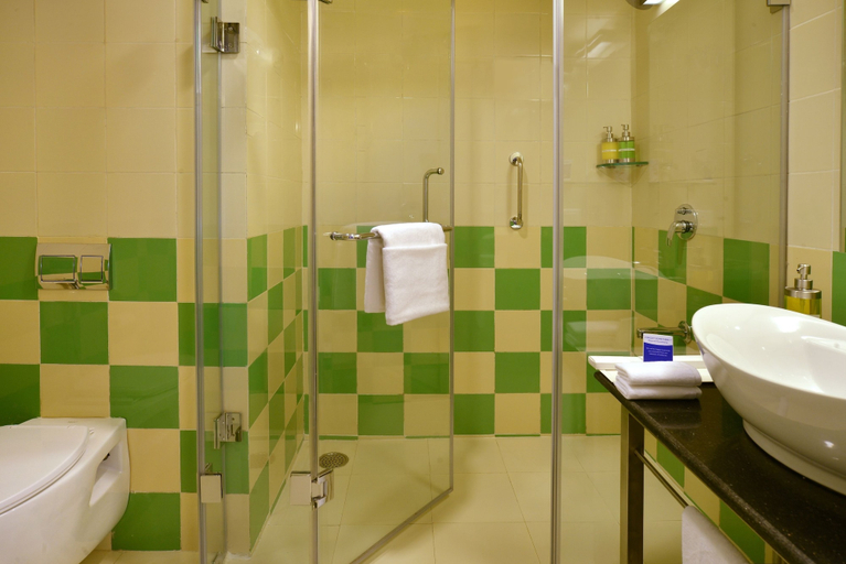 Bathroom 4, Red Fox by Lemon Tree Hotels, Bhiwadi, Alwar