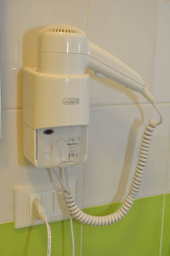 Bathroom 5, Zefiro Rooms & Breakfast, Trapani
