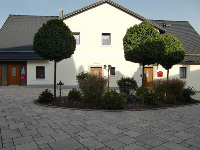 Exterior & Views 2, Landhotel Fuchsbau, Neustadt an der Waldnaab