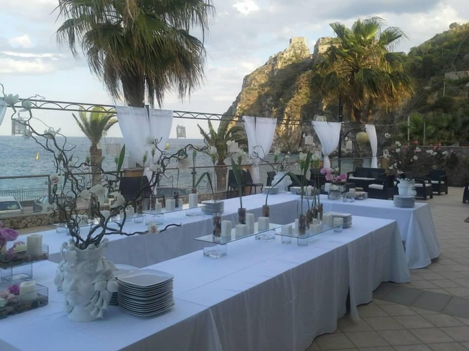 Food & Drinks 5, EliHotel, Messina