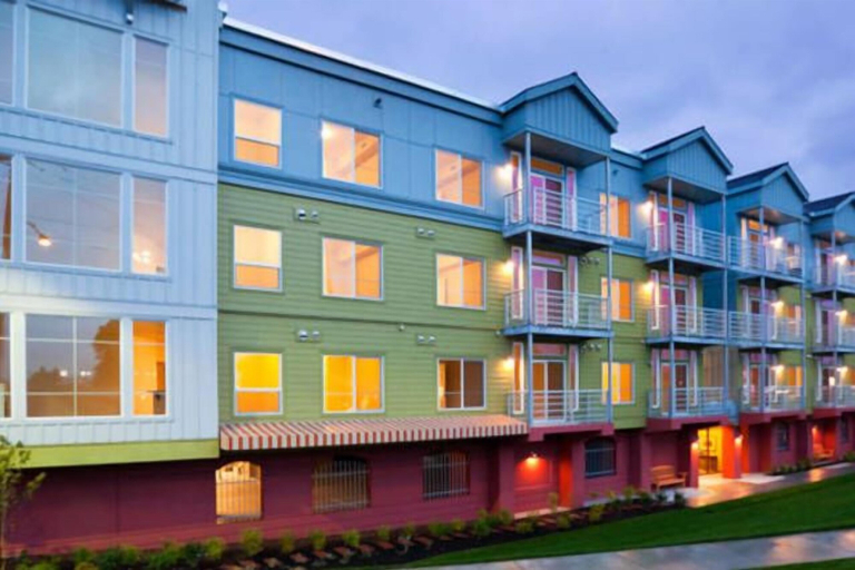 Exterior & Views, On the Columbia Vacation Apartments, Multnomah