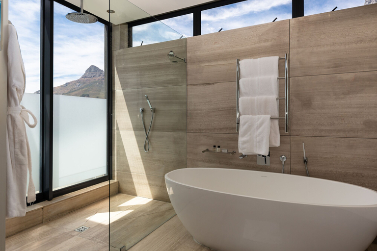 Bathroom 5, Living Hotel Lions Eye, City of Cape Town