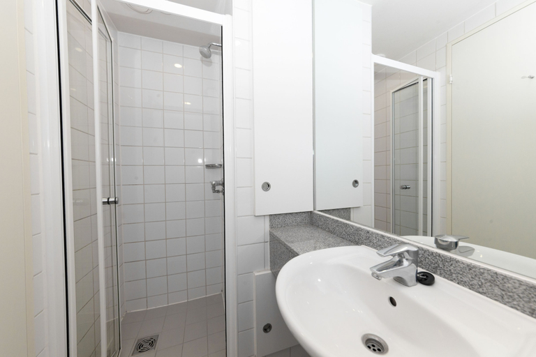 Bathroom 5, Princes Gardens, London