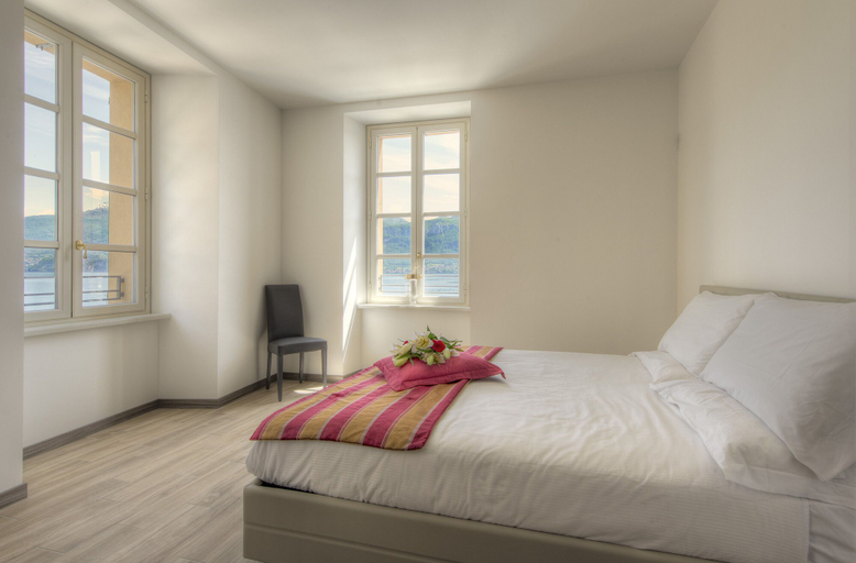 Others 3, Luxury Britannia Apartments, Como