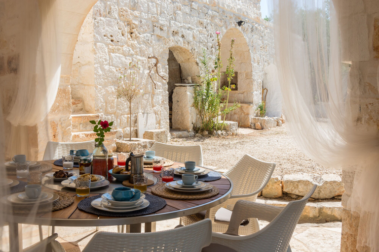Food & Drinks, Trullo Tunine, Brindisi