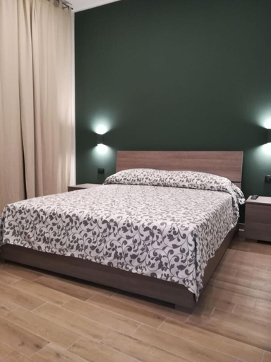 Bedroom 3, Interno 10 Cavour, Napoli