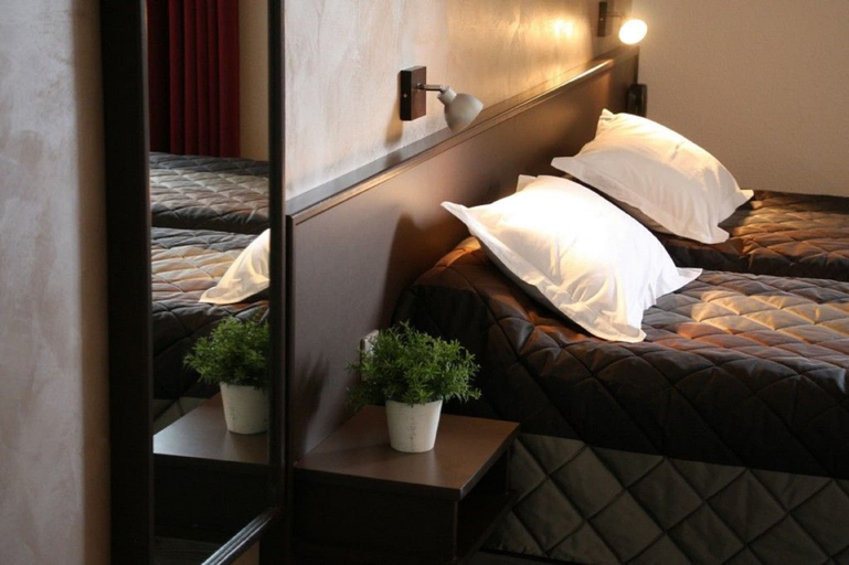 Bedroom 3, Hôtel Les Alizés, Bas-Rhin