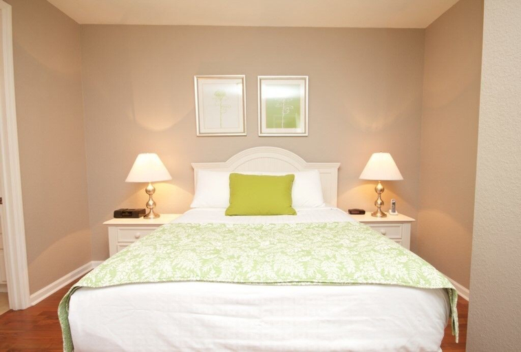 Bedroom 2, Lake View Joy, Orange