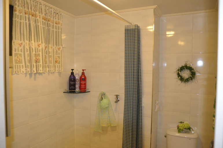 Bathroom, PungGyeong, Korea Traditional House, Jongno