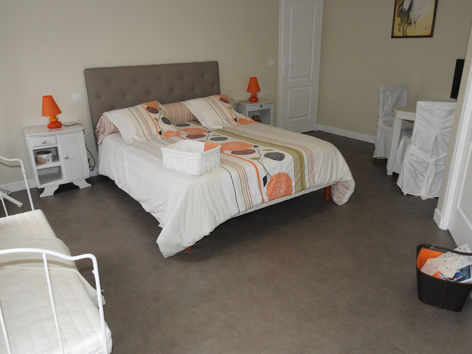 Bedroom 4, Chambres D'hôtes La Quèrière, Loir-et-Cher