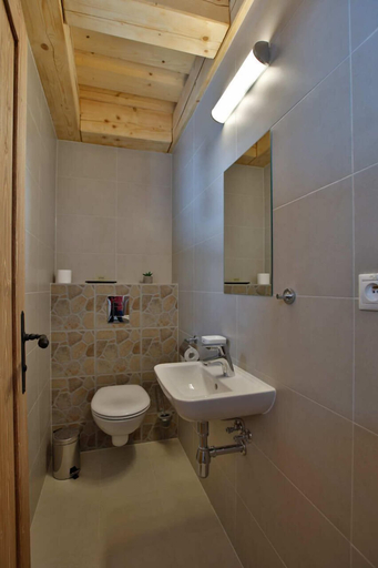 Bathroom 3, Rezort Gothal Chalupy, Ružomberok