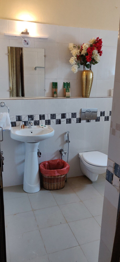Bathroom 3, Paradise Wild Hills, Shimoga