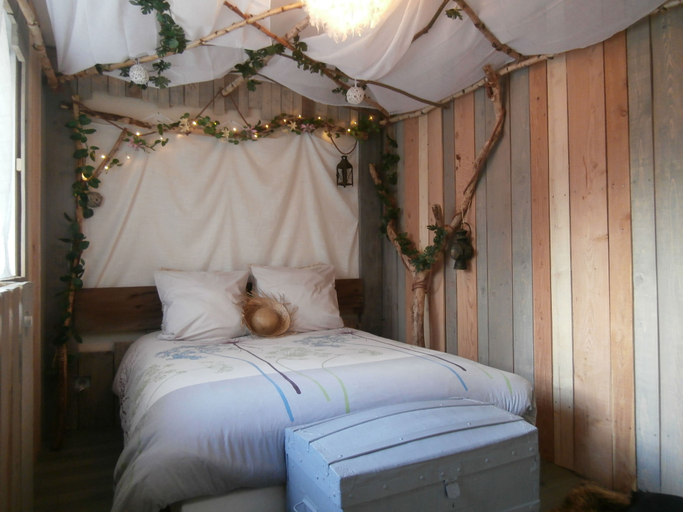 Bedroom 3, Les gîtes insolites de l'etang d'Anty, Vosges