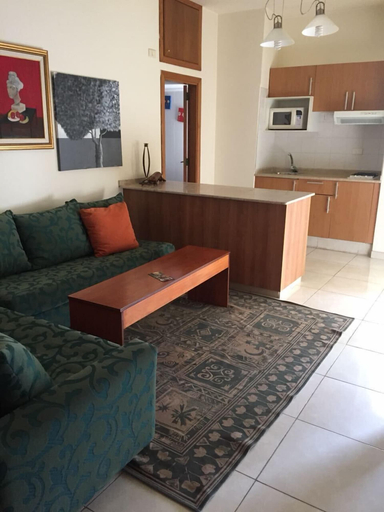 Others 3, Leone Residence, Kasrouane