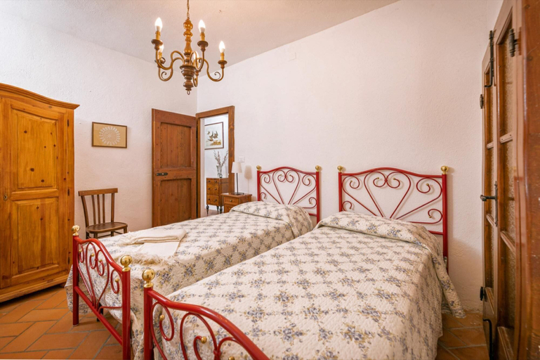 Bedroom 4, Villa Mealli Large Private Pool Wifi - 3445, Siena
