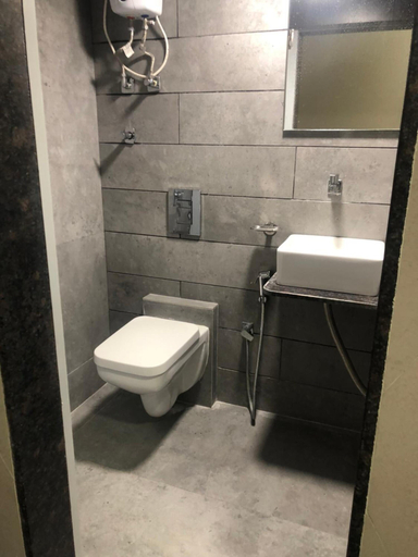 Bathroom 4, Hotel Rooms Dadar, Mumbai City