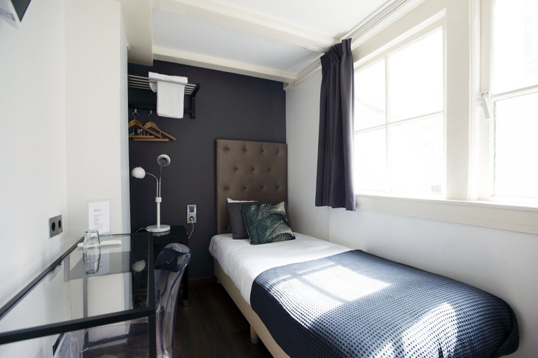 Bedroom 3, Quentin Leidse Square Hotel, Amsterdam