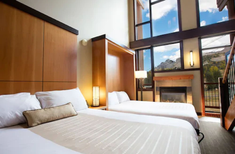 Bedroom 2, Sunshine Mountain Lodge, Division No. 15