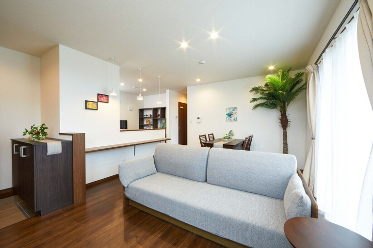 E-horizon Resort Condominium Nago E, Nago