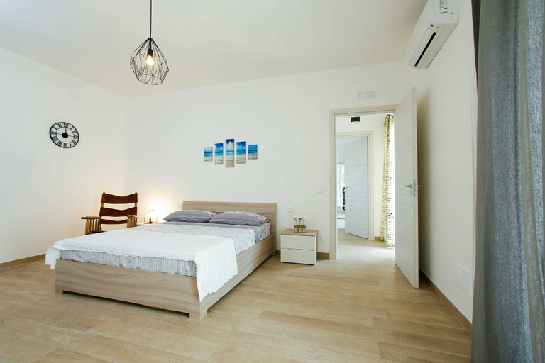 Bedroom 3, Casa 801, Bari