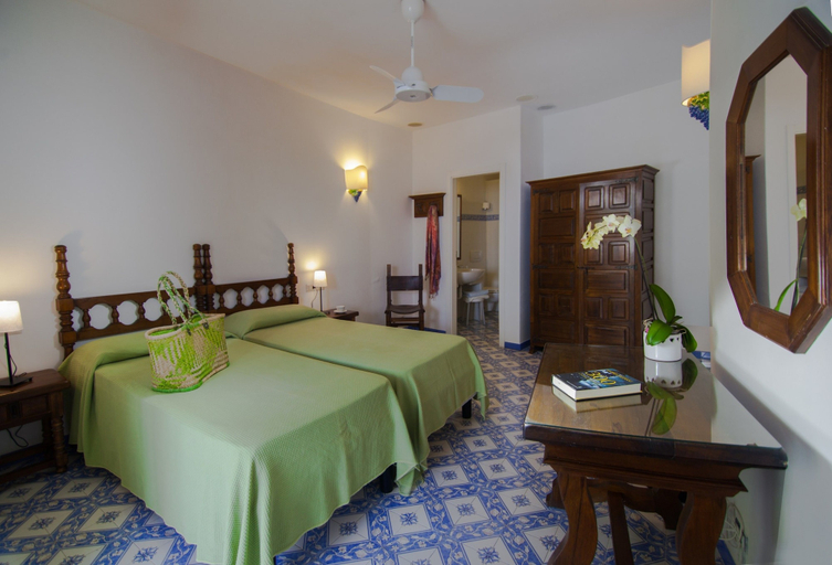 Bedroom 4, Semiramis Hotel De Charme, Napoli