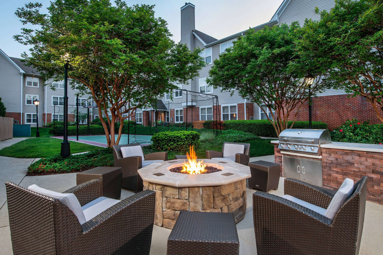 Food & Drinks 5, Sonesta ES Suites Baltimore BWI Airport, Anne Arundel