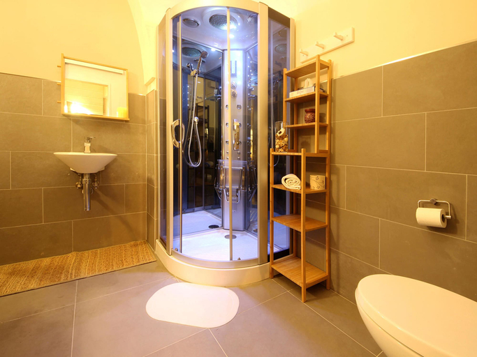 Bathroom 5, Dimora Nettare, Brindisi