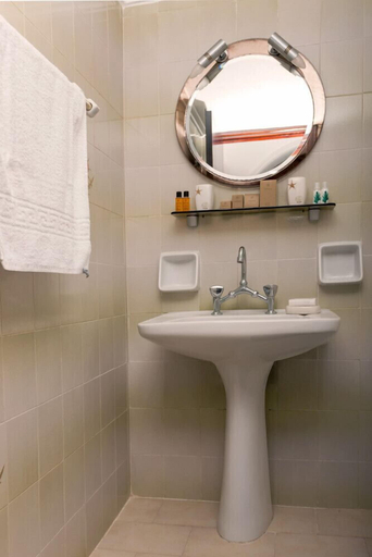 Bathroom 4, Alykes Park Bungalows & Apt, Ionian Islands
