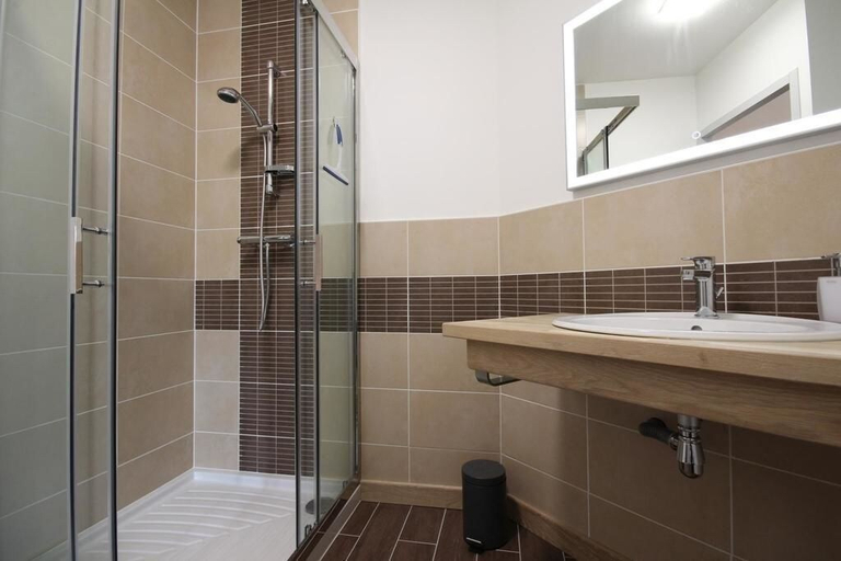 Bathroom 5, Au Foudre du Bazois, Nièvre