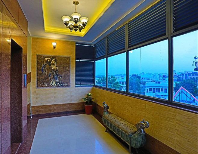 Bathroom 4, Hotel Suraj Palace, Udaipur