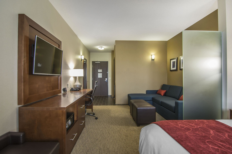 Bedroom 4, Comfort Suites Regina, Division No. 6