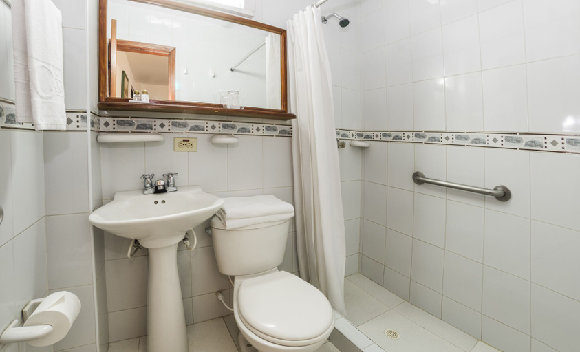 Bathroom 4, Hotel el Campin, Santafé de Bogotá