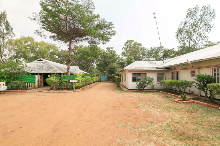 Legacy 2014 Hotel, Bondo