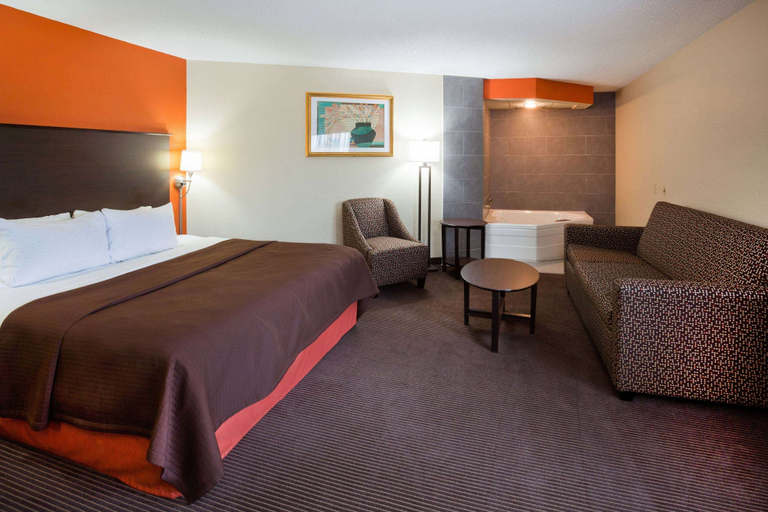 Bedroom 3, AmericInn by Wyndham Plover Stevens Point, Portage
