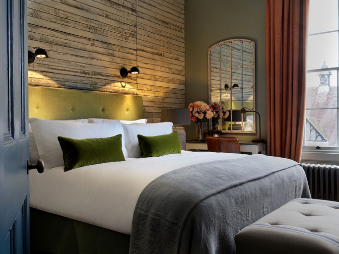 Bedroom 3, No 131, Gloucestershire