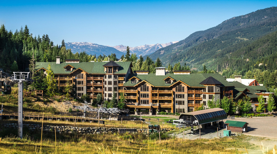 Exterior & Views 2, First Tracks Lodge, by Lodging Ovations, Squamish-Lillooet