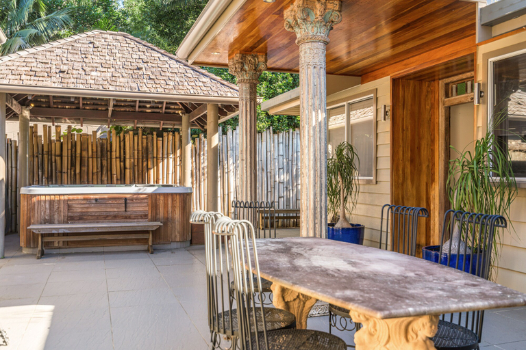 Others 5, A Perfect Stay - Villa Natasha, Byron
