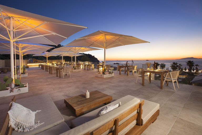 Food & Drinks 5, Maya Beach Resort, Napoli