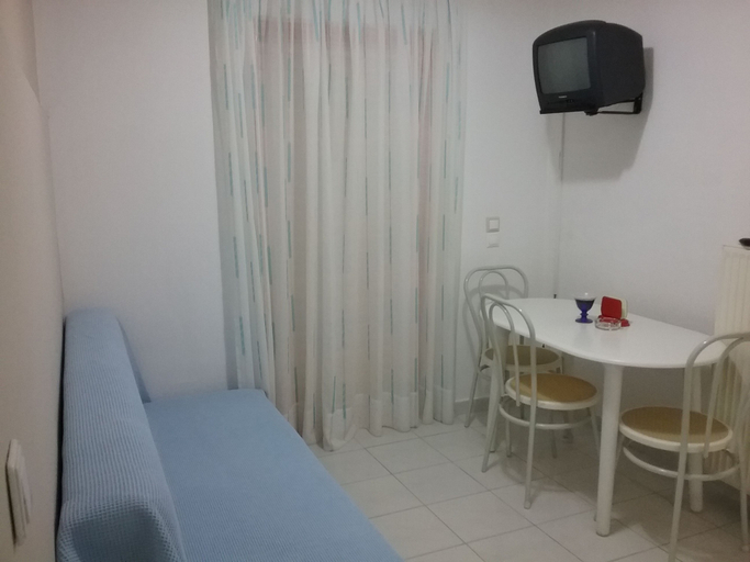 Bedroom 5, Ilona Apartments, Crete