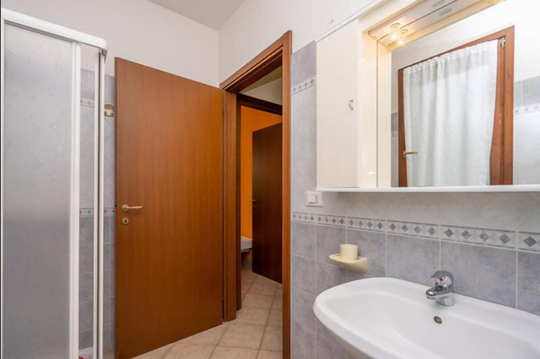Bathroom 4, Residence Smith - Secondo Piano 2C, Ferrara
