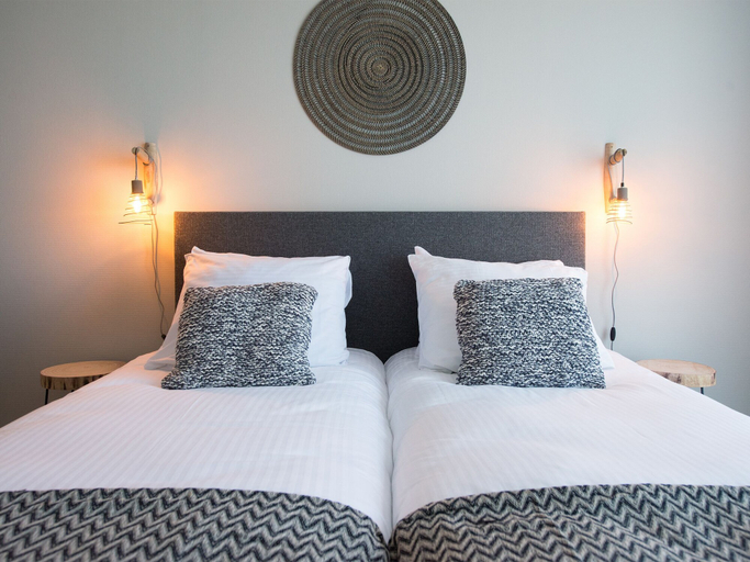 Bedroom 3, BizStay Harbour Scheveningen Apartments, The Hague