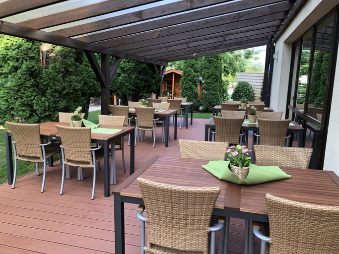 Food & Drinks 4, Ezüsthíd Hotel, Veszprém