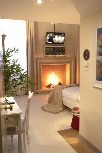 Bedroom 3, Villa Cornaro Tourist Suites, Verona