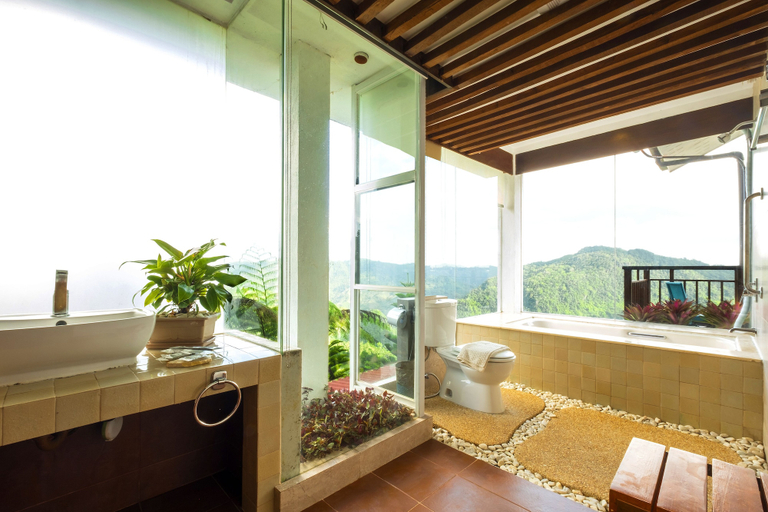 Bathroom 4, West 35 Eco Mountain Resort, Balamban