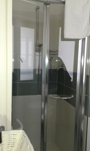 Bathroom 4, Hotel Ambasciata, Rimini